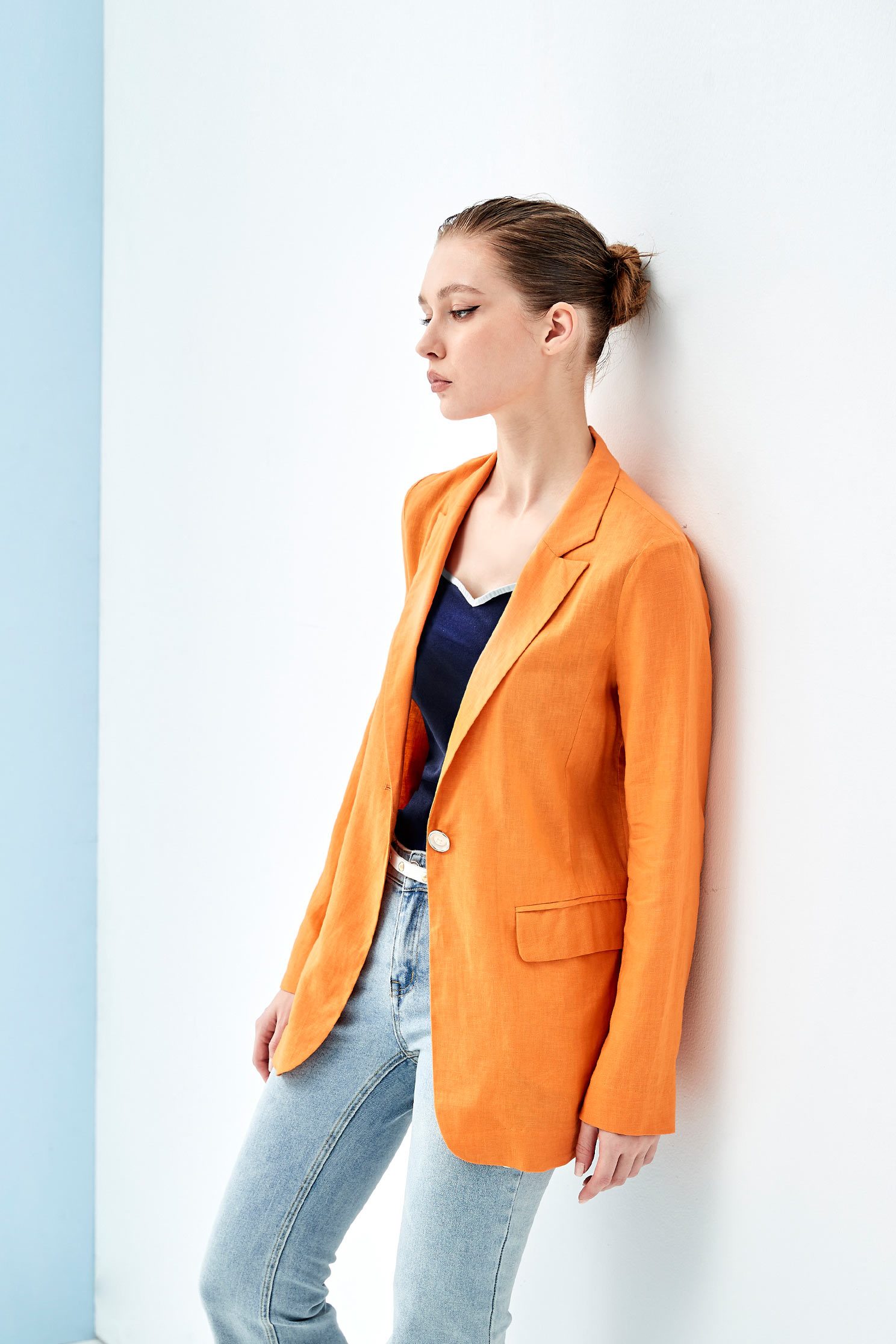 橘色棉麻經典西裝外套,橘色 外套,西裝外套 口袋,素色 外套橘色棉麻經典西裝外套,外套,春夏穿搭,西裝外套,解封企劃
