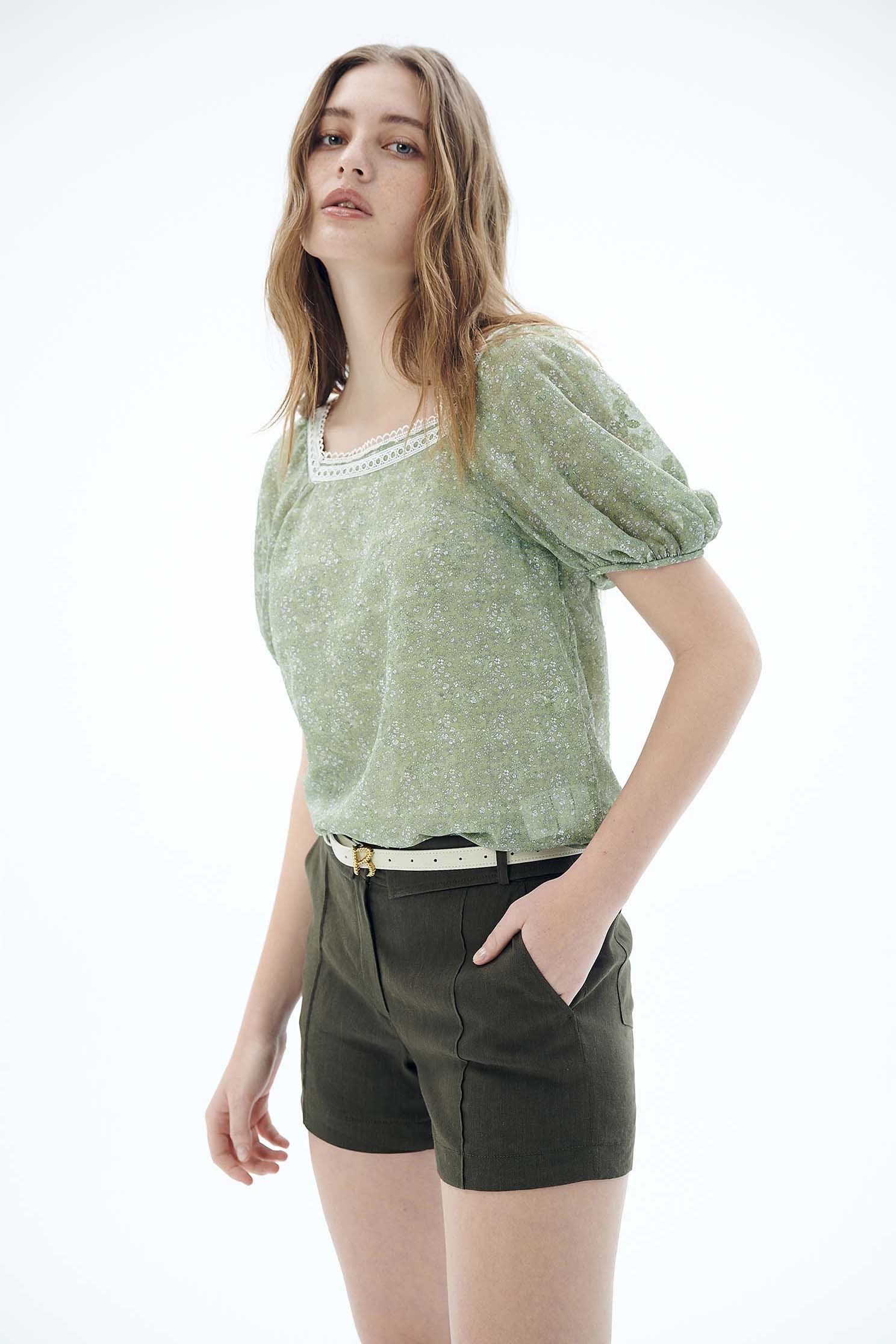 Darted waist cotton and linen shorts,Shorts,Season (AW) Look,Belts