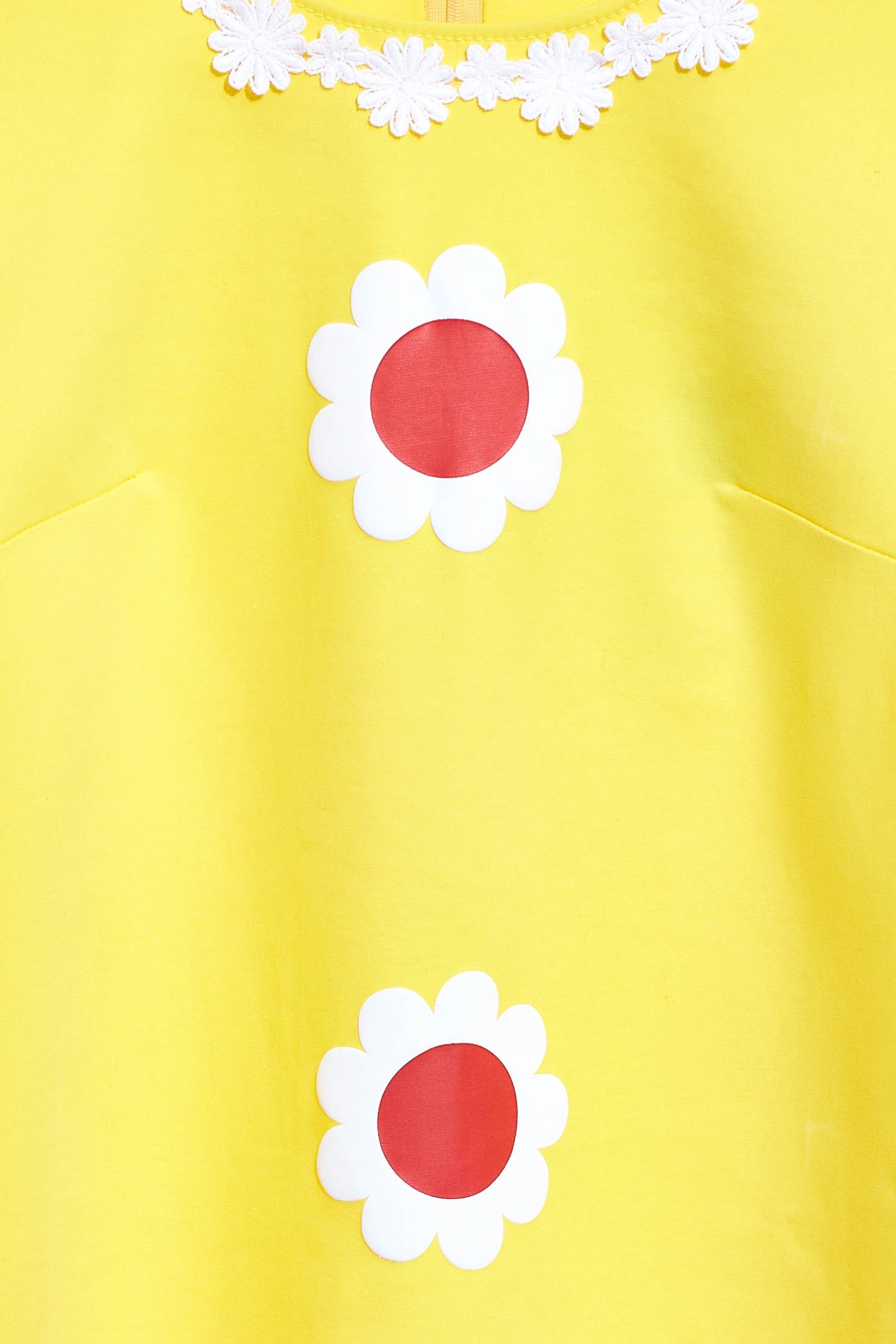 黃色修身花朵女人造型短袖短洋黃色修身花朵女人造型短袖短洋,一般洋裝,春夏穿搭