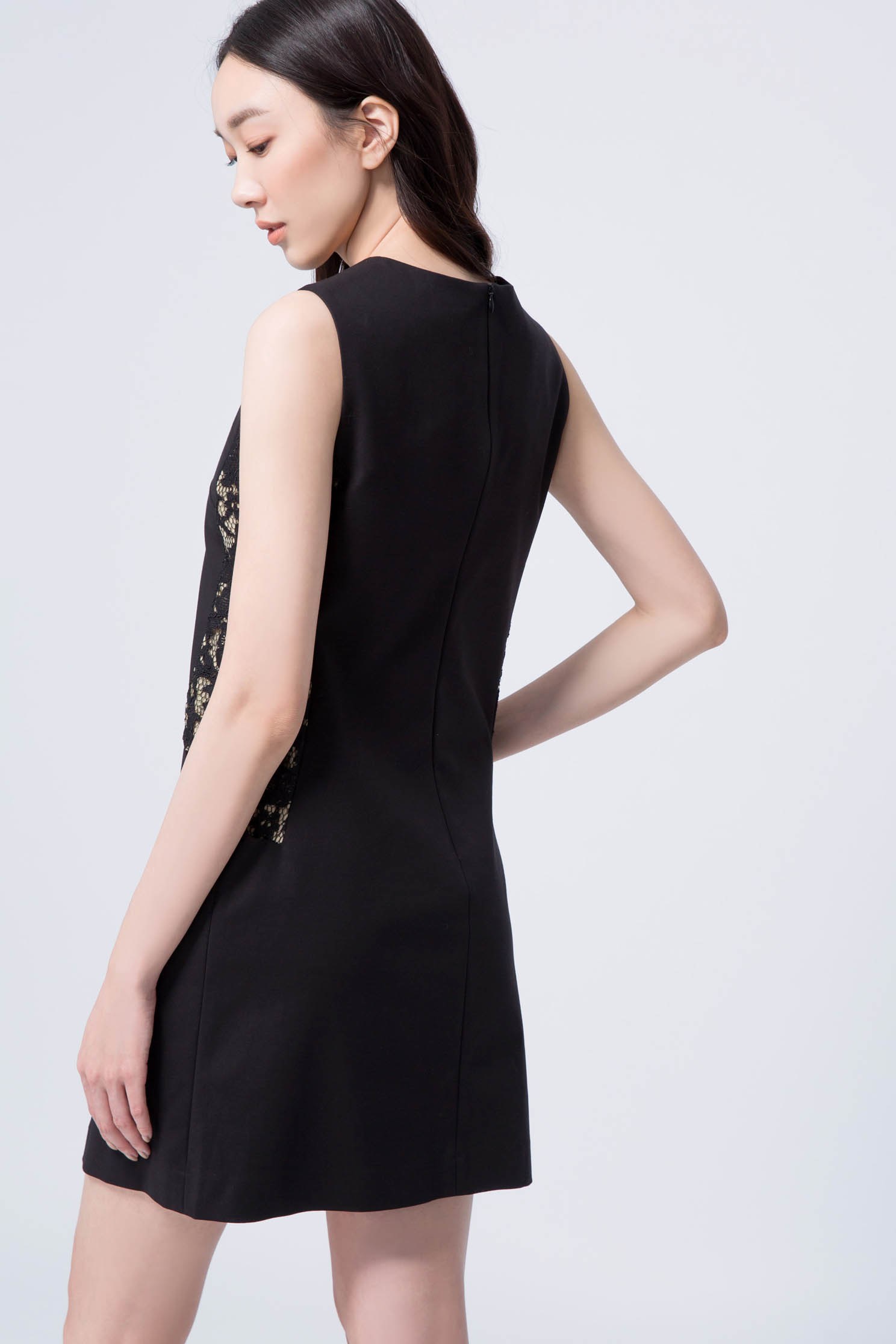 典雅腰間蕾絲拼接洋裝黑色典雅修身經典設計無袖短洋,無袖洋裝,黑色洋裝
