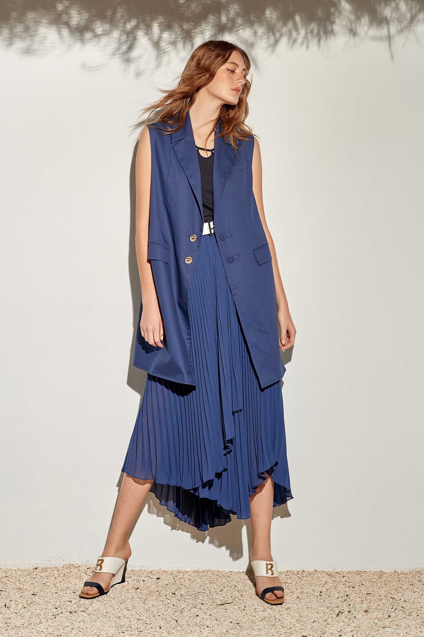 Cutwork lace vest,sleeveless tops,Season (SS) Look,coolsummer,iROO LIVE,sleeveless tops