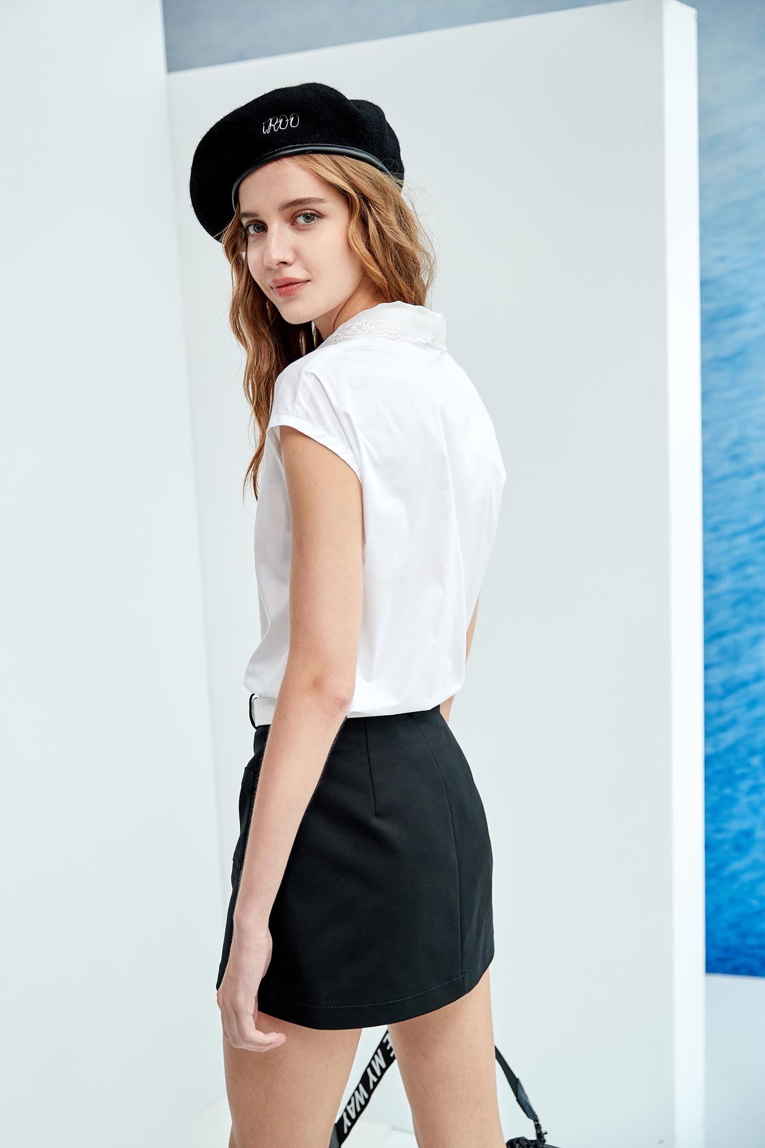 Vest-style shirts with embroidery collar,Tops,Embroidered,Season (SS) Look,Tops,Lace,Blouses