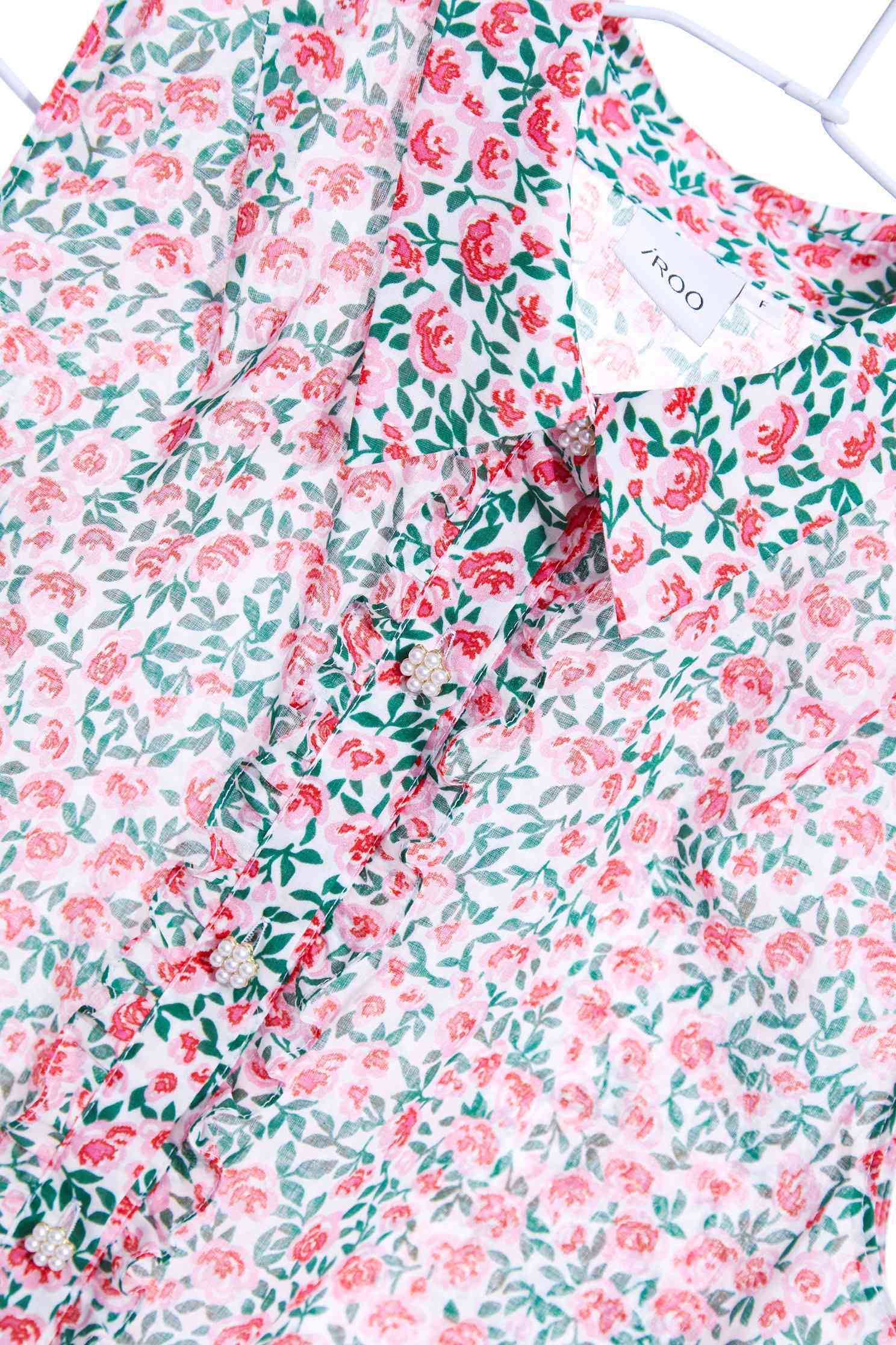 Cotton vest-style top with small red floral print,Tops,Tops,Season (SS) Look,Sleeveless tops,Pink,Tops,Blouses