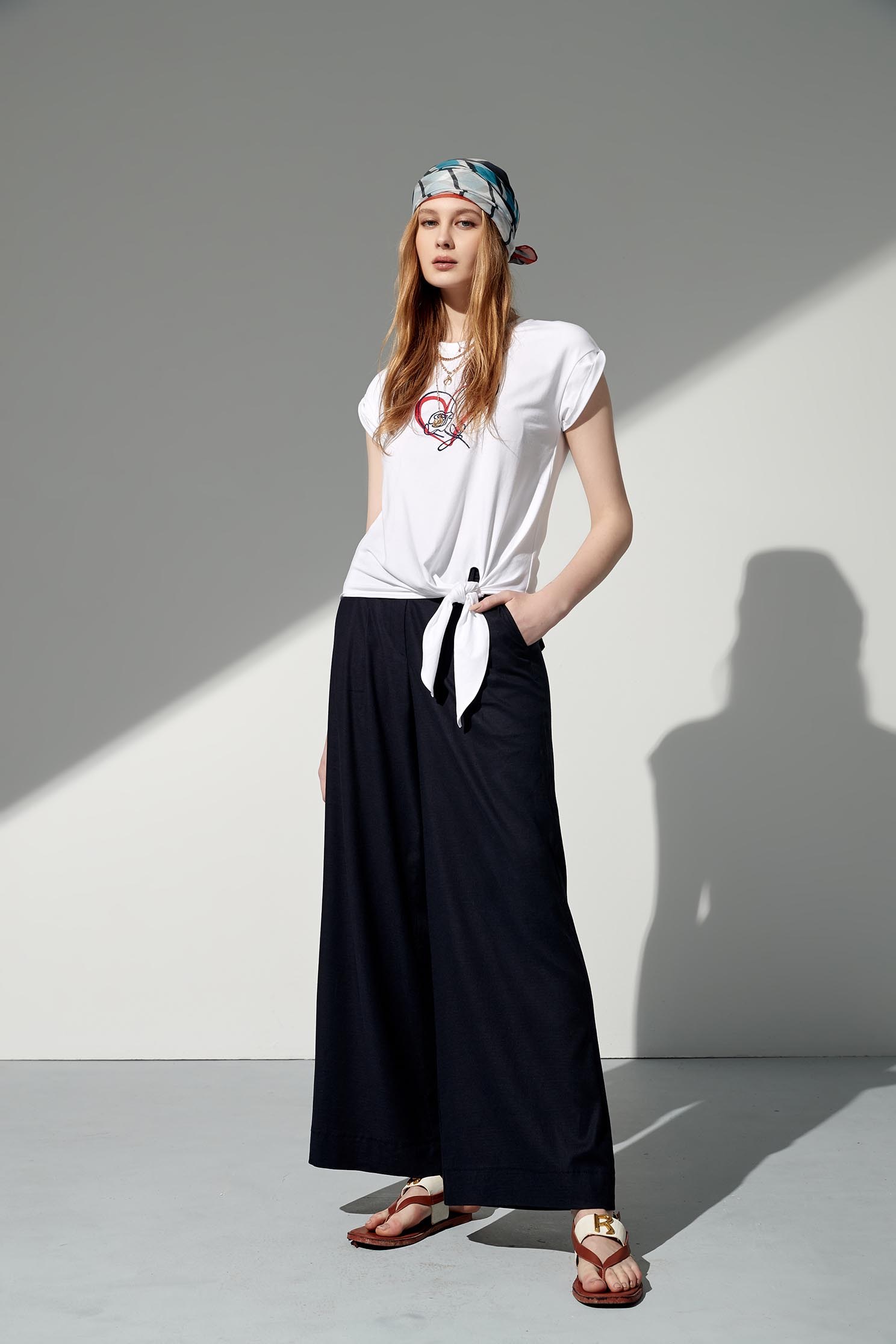 Contrast love embroidery T-shirt with tie,T-shirts,T-shirts,Embroidered,Season (SS) Look,Cotton