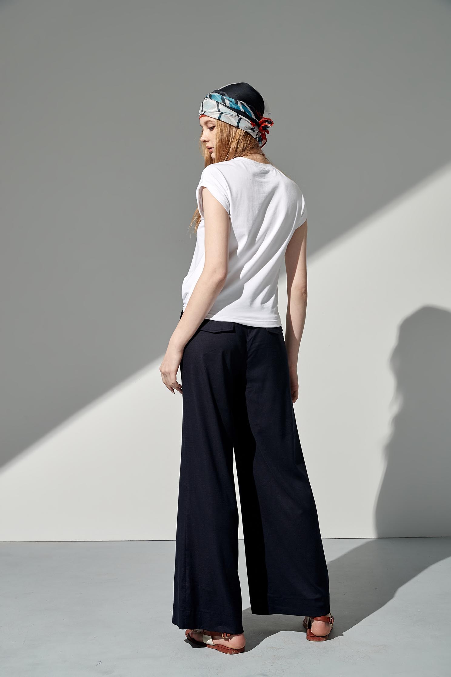Contrast love embroidery T-shirt with tie,T-shirts,T-shirts,Embroidered,Season (SS) Look,Cotton