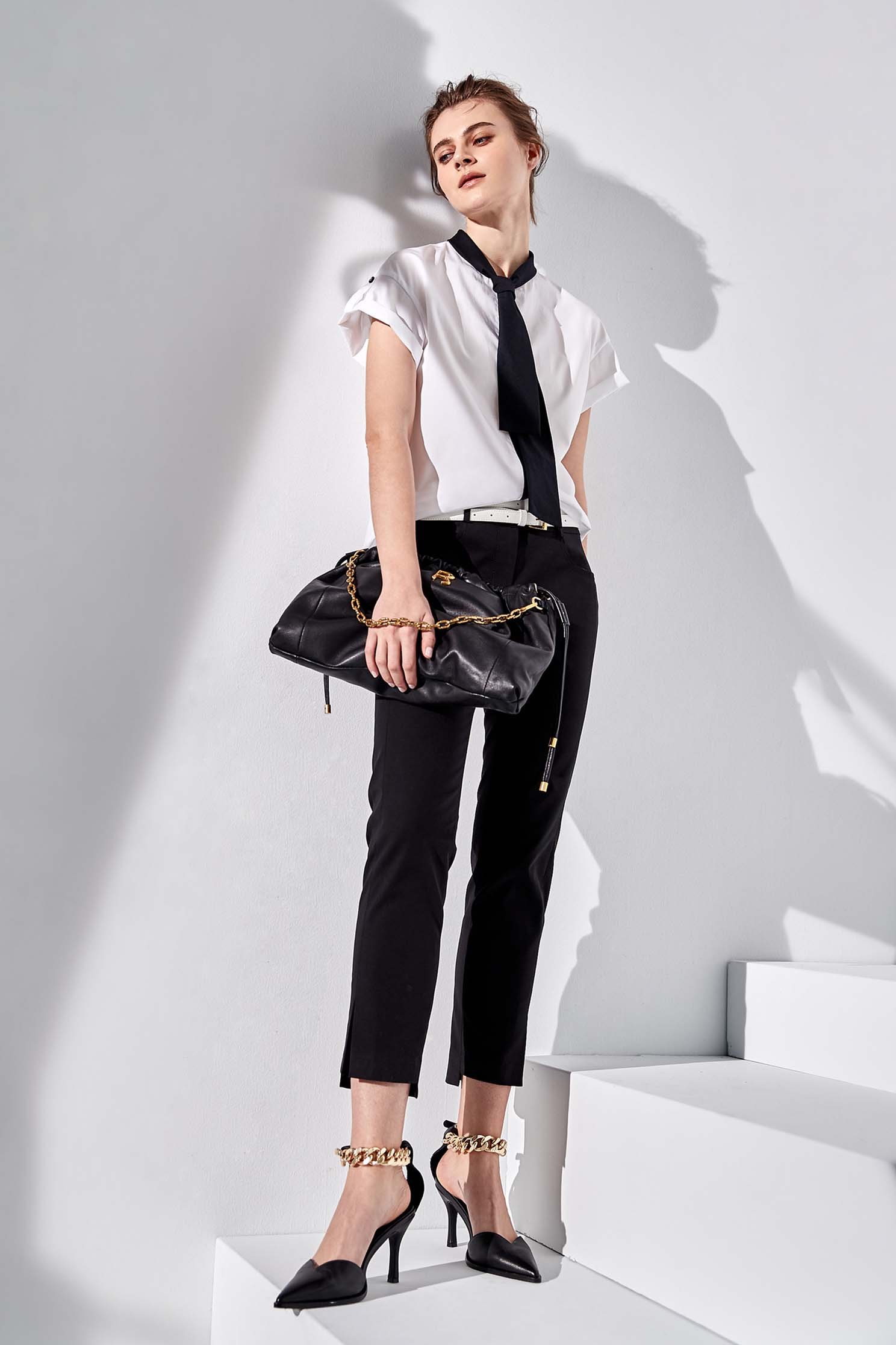 Contrasting top with tie,Tops,Season (SS) Look,iROO LIVE,Blouses
