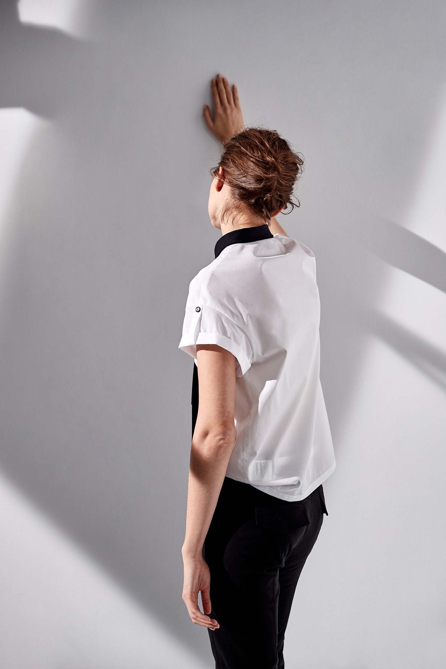 Contrasting top with tie,Tops,Season (SS) Look,iROO LIVE,Blouses
