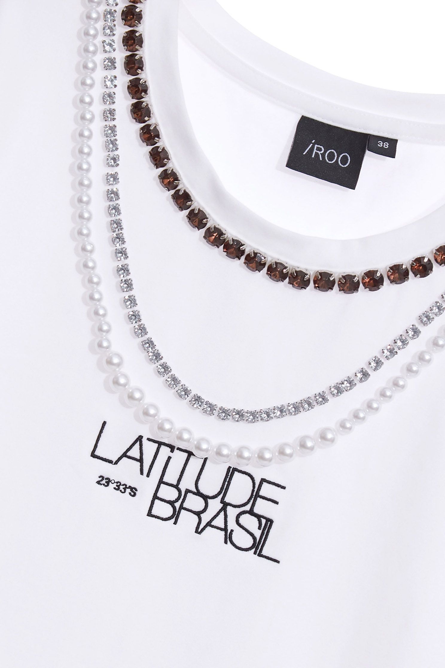 T-shirt with faux pearls necklace,T-shirts,T-shirts,Embroidered,Season (SS) Look,Cotton,Necklaces