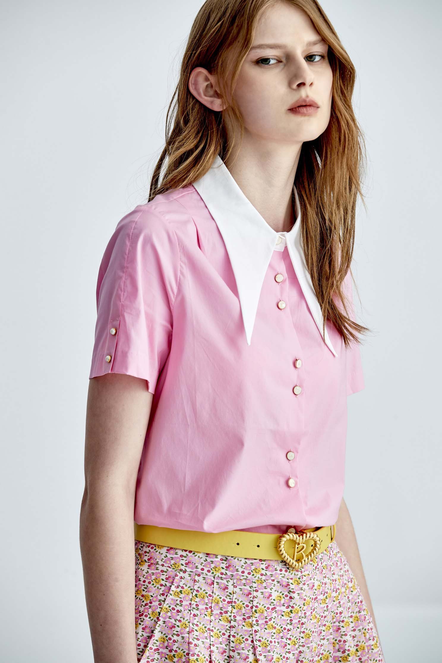 Shirt-style top with meniscus collar,Tops,Season (SS) Look,iROO LIVE,Pink,Blouses