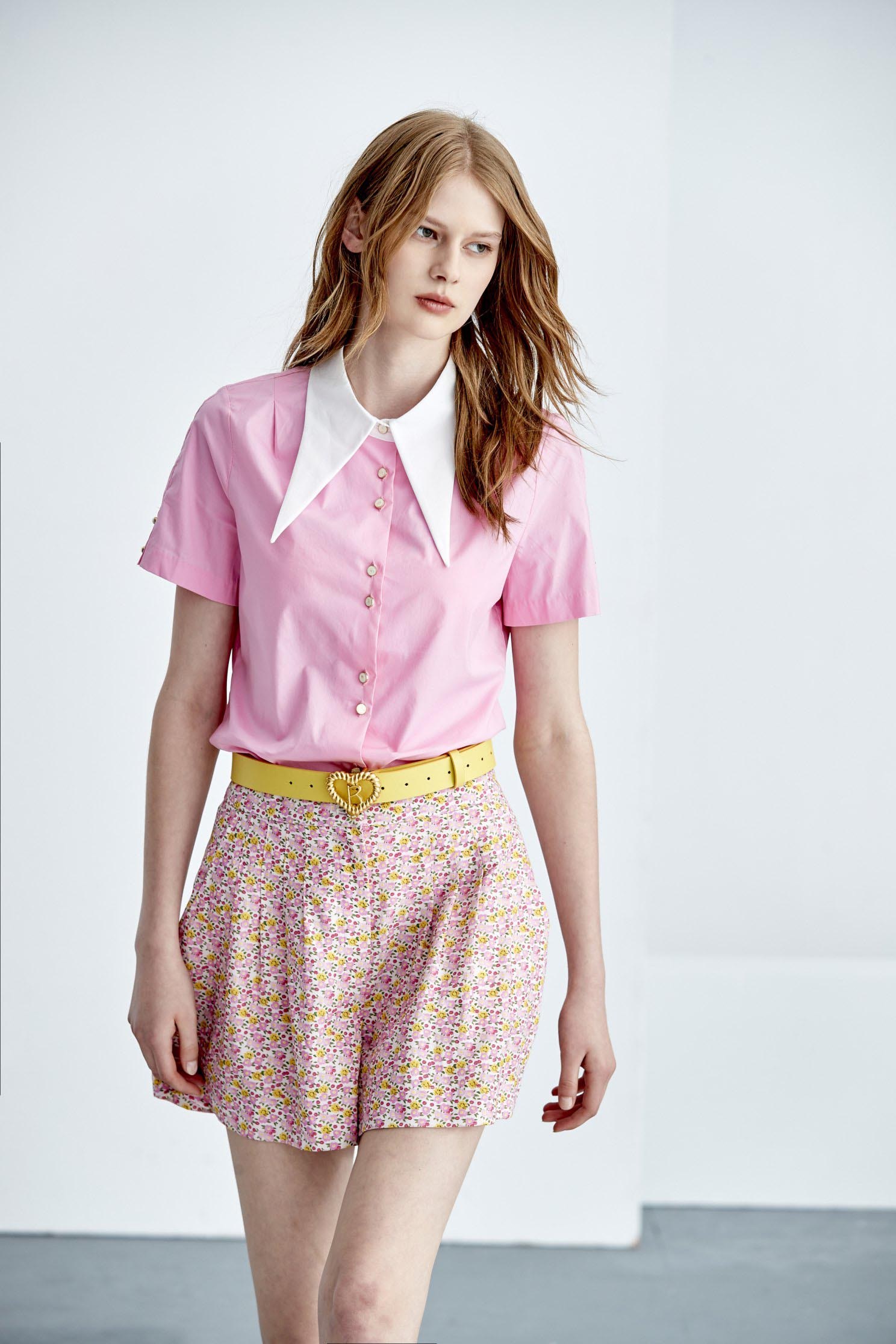 Shirt-style top with meniscus collar,Tops,Season (SS) Look,iROO LIVE,Pink,Blouses
