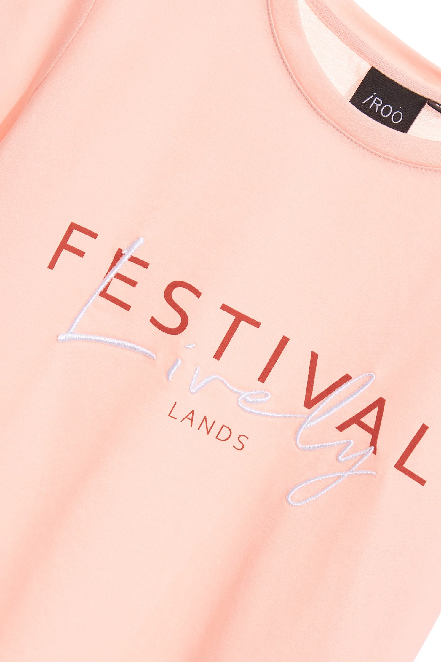 Embroidered T-shirt top with text,T-shirts,T-shirts,Tops,Embroidered,Online Exclusive,Season (SS) Look,Cotton