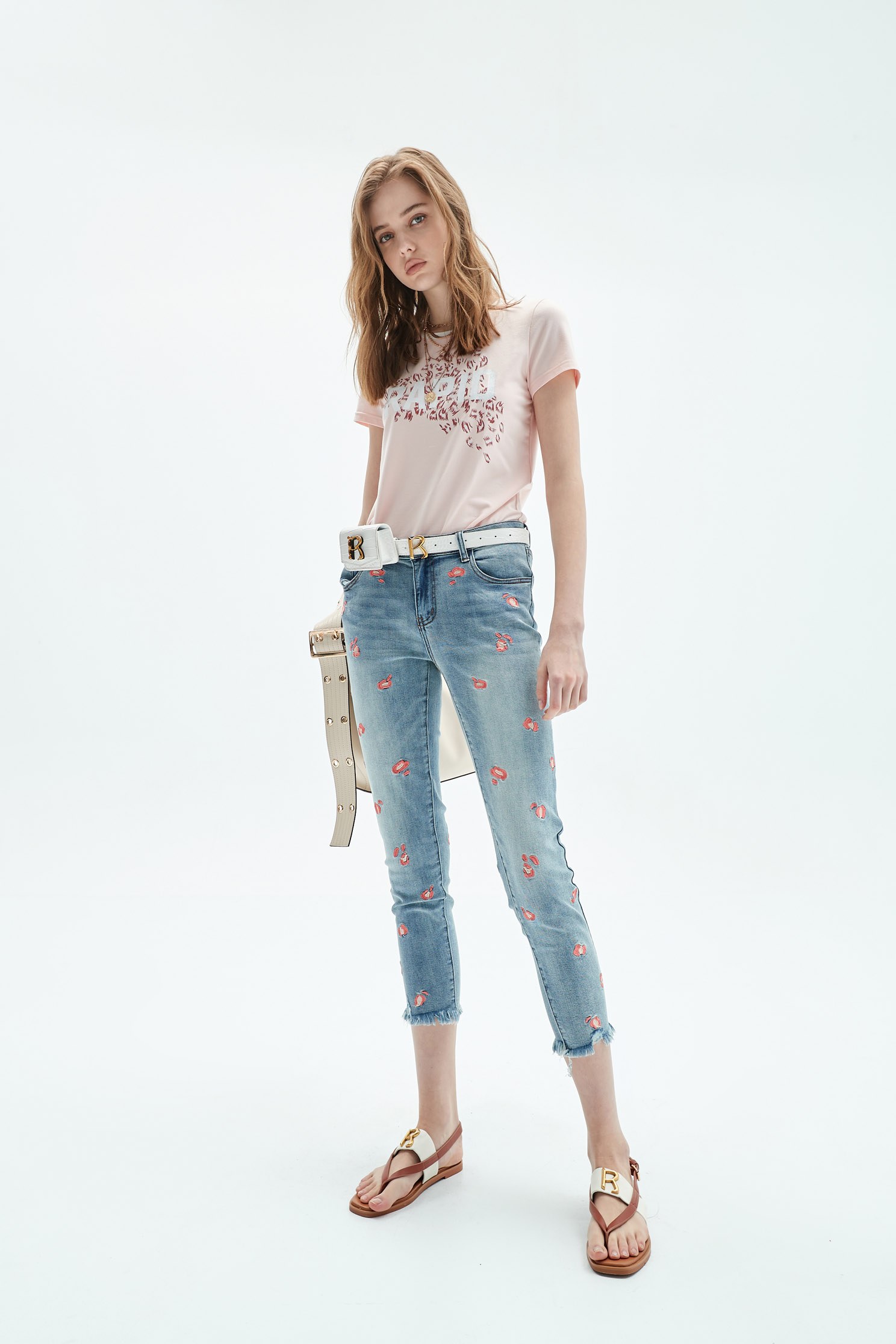 T-shirt with silver text,T-shirts,T-shirts,Online Exclusive,Season (SS) Look