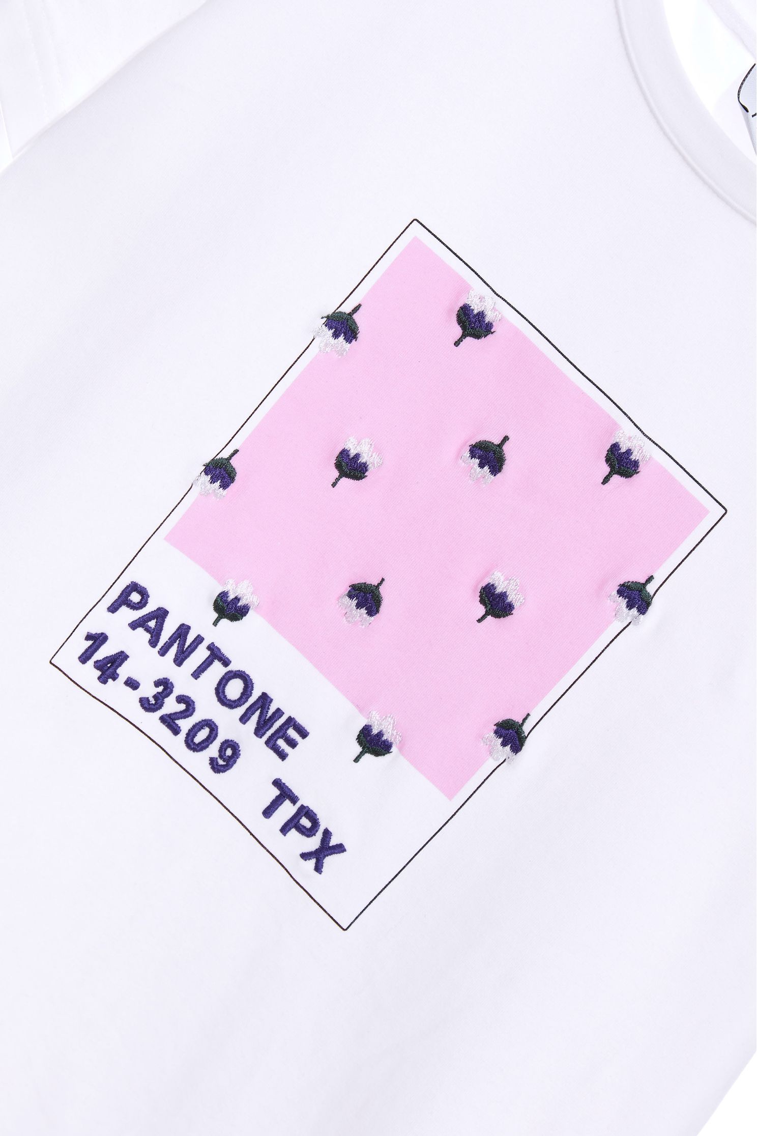 PANTONE totem T-shirt,T-shirts,T-shirts,Embroidered,Season (SS) Look,Valentine,Cotton,Embroidered