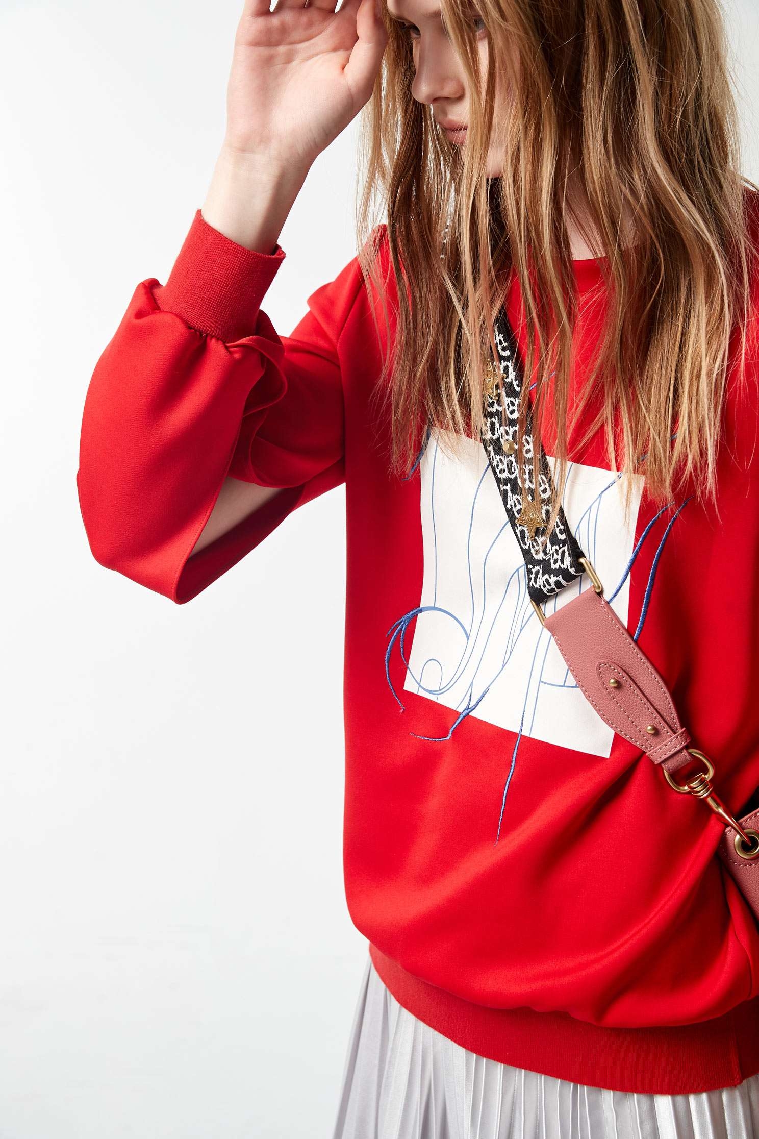 Embroidered printed red guard,Tops,Embroidered,Embroidered tops,Round neck tops,Rayon,Season (SS) Look,Season (AW) Look,Embroidered,Embroidered tops,Sweaters,Long sleeve tops,Lucky Red
