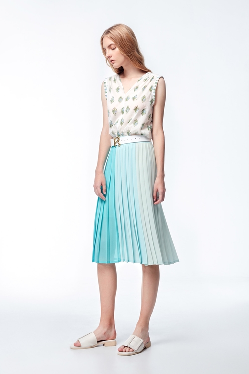 Blue-green multi-colored stitching skirt