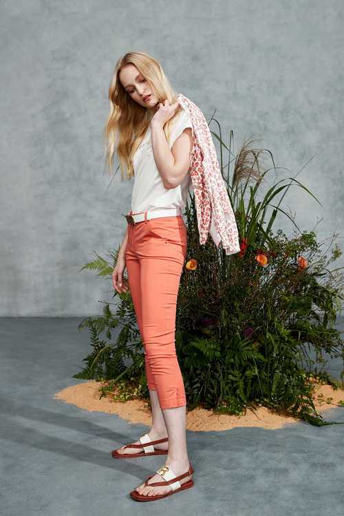 Tangerine capri jeans