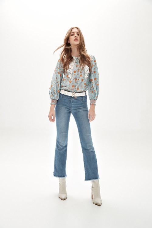 Two-waisted flared jeans