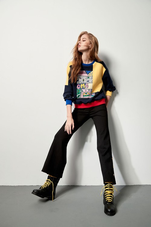 Flared fashion trousers