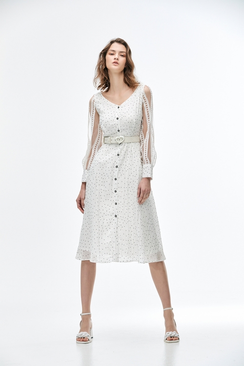 鑲蕾絲織帶長版洋裝,白色洋裝