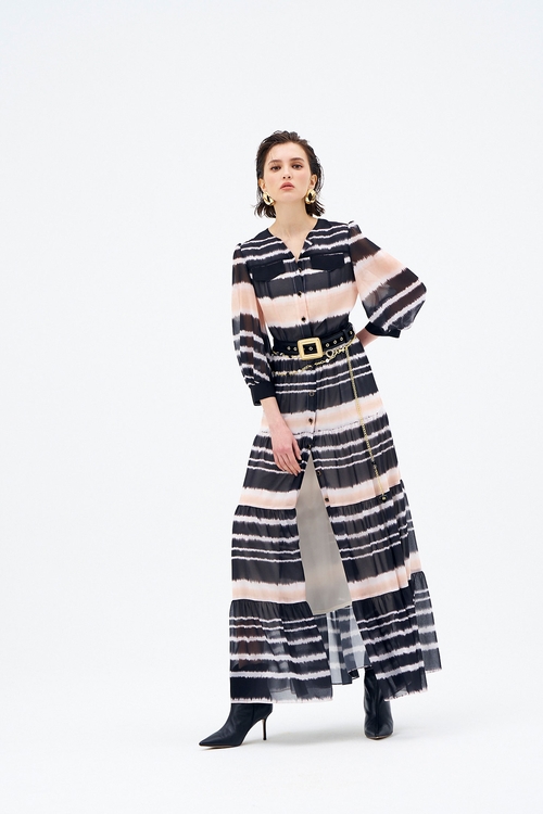 雙色綁染感印花雪紡長洋裝,,Button Front Gradient Stripe Maxi Dress,一般外套,人氣商品,外套,春夏穿搭,防曬最多選擇,一般外套,外套,春夏穿搭,條紋,牛仔,短裙,秋冬穿搭,人氣商品,牛仔,牛仔裙,秋冬穿搭,窄裙,春夏穿搭,網裙,蕾絲,長裙,春夏穿搭,條紋,窄裙,喇叭褲,牛仔,牛仔長褲,秋冬穿搭,褲子,西裝褲,長褲,一般洋裝,春夏穿搭,條紋,一般背心,人氣商品,珍珠,秋冬穿搭,背心,荷葉,一般背心,上衣,春夏穿搭,背心,襯衫,上衣,春夏穿搭,約會特輯,荷葉,蕾絲,上班穿搭,上衣,秋冬穿搭,簡約穿搭,A字裙,春夏穿搭,牛仔裙,短裙,腰帶,A字裙,春夏穿搭,牛仔裙,短裙,腰帶,上衣,秋冬穿搭,針織,針織上衣,針織衫,人氣商品,寬褲,秋冬穿搭,褲子,人氣商品,牛仔,牛仔裙,秋冬穿搭,窄裙,純棉,一般外套,人氣商品,外套,時髦成套搭配,毛呢花呢,秋冬穿搭,T恤,上衣,秋冬穿搭,純棉,時髦成套搭配,毛呢花呢,短褲,秋冬穿搭,人氣商品,秋冬穿搭,針織,針織衫,黑色上衣,小禮服,秋冬穿搭,雪紡