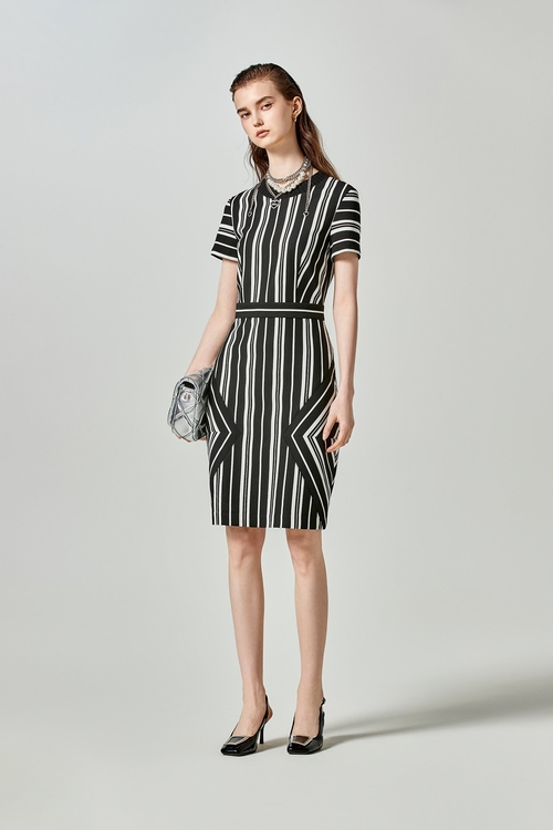 黑白條紋短袖造型切接洋裝,時髦選品專區