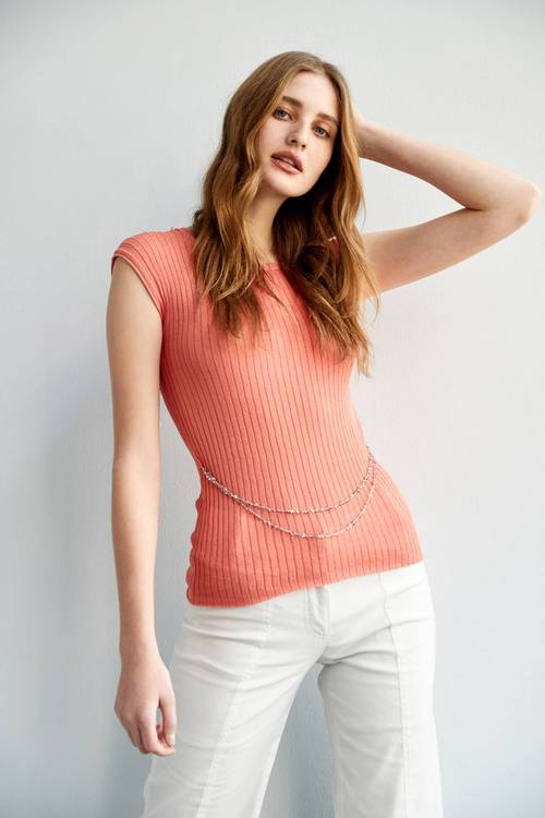 Knit top with beads  chain