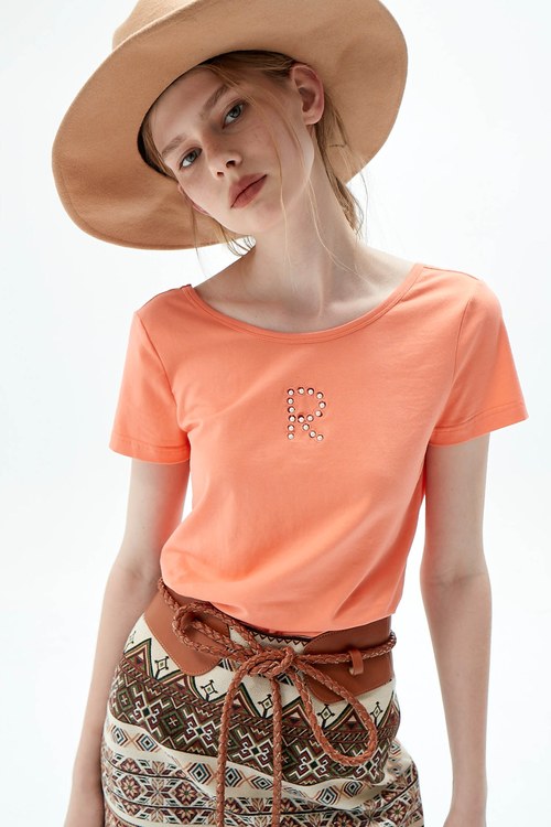 Orange T-shirt with embroidery and beads