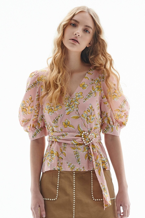V-collar floral-painted sleeve top
